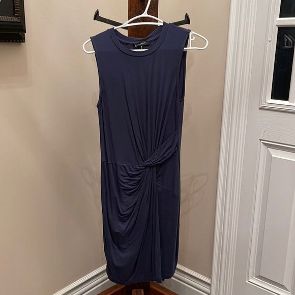 Dynamite dress - Picture 1 of 1